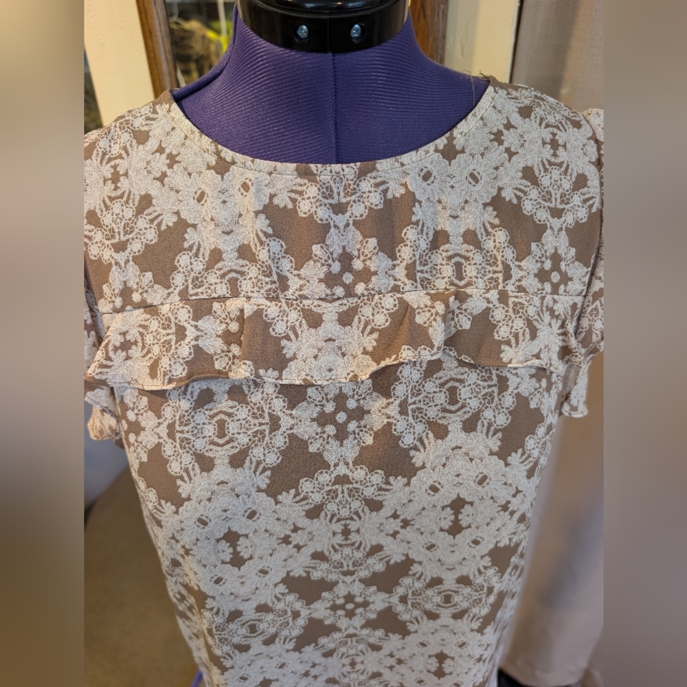Worthington Sleeveless Women's Blouse - Picture 4 of 11